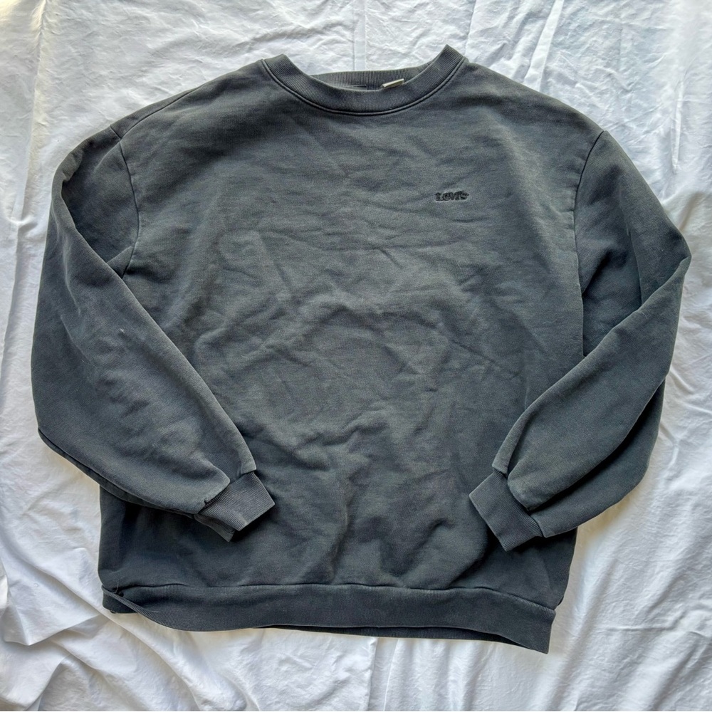 Women's Levi's Gray Crewneck